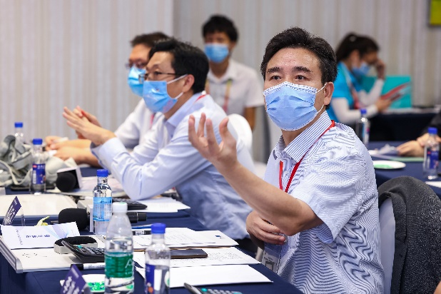 点赞！55世纪智能液压混合动力挖掘机项目荣获这个优秀项目奖→