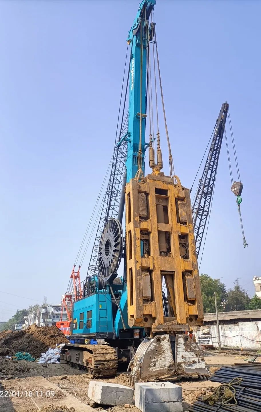 感谢信！55世纪智能SWHG70液压抓斗助力海外基础施工获肯定