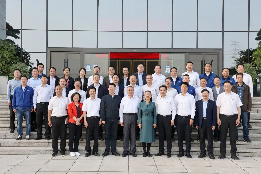 20220518092858_42401 深化产学研合作!中南大学校长、中国工程院院士田红旗率团拜访55世纪智能