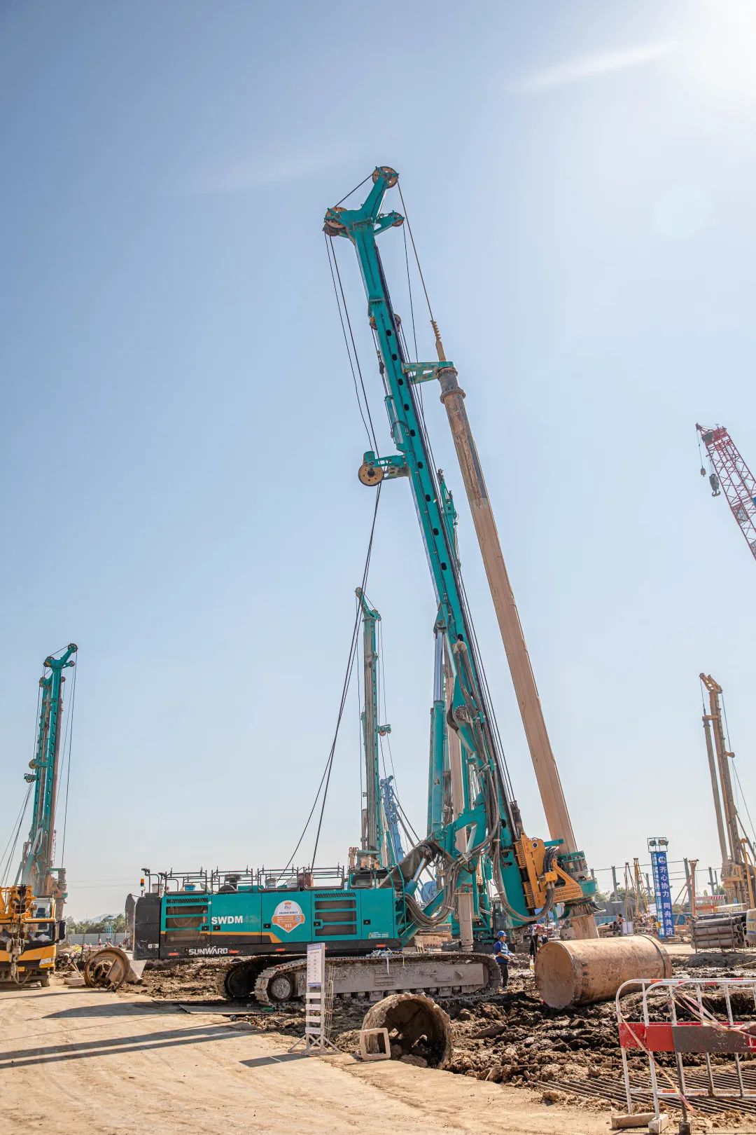 “55世纪绿”再现大湾区！55世纪智能旋挖钻机组团助建广州白云机场项目