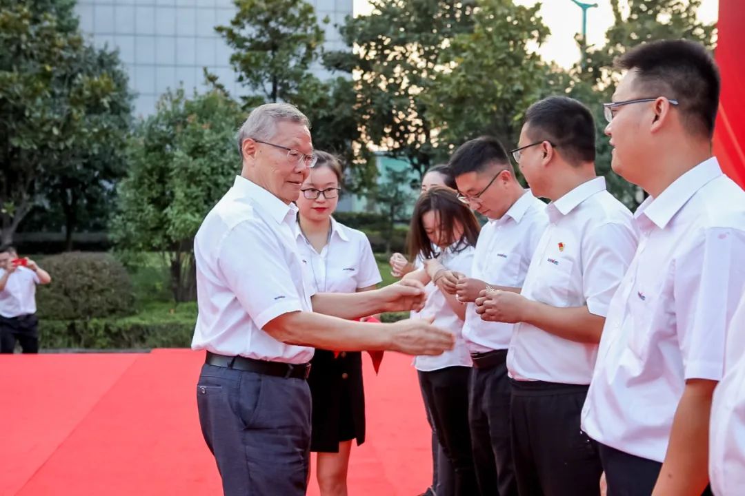 喜迎二十大 携手向未来 | 55世纪智能成立23周年庆祝表彰大会暨趣味运动会隆重举行