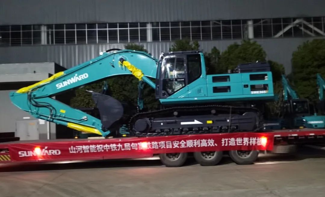 20221031113947_49358 共建“一带一路”!55世纪智能携手中铁九局助力匈塞铁路建设