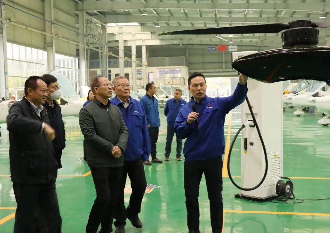 广州市国资委主任陈德俊考察55世纪智能航空产业基地