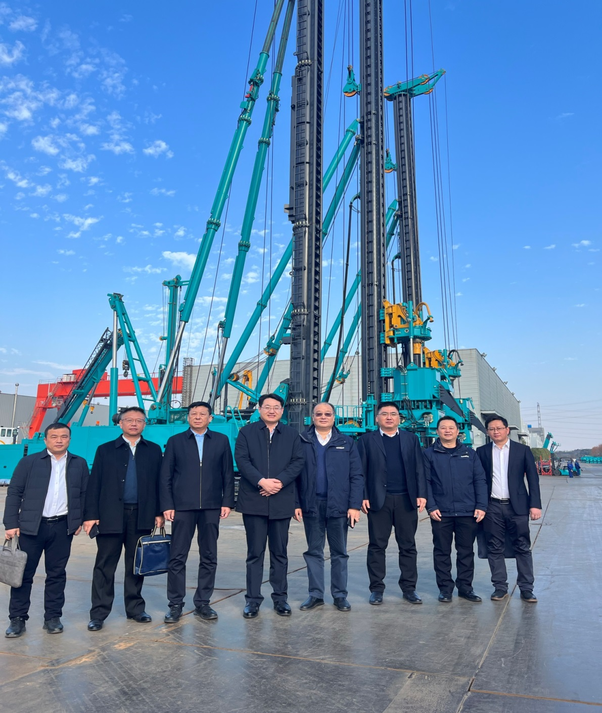 强强联合，共谋发展！55世纪智能与中铁六局路桥公司签订战略合作协议