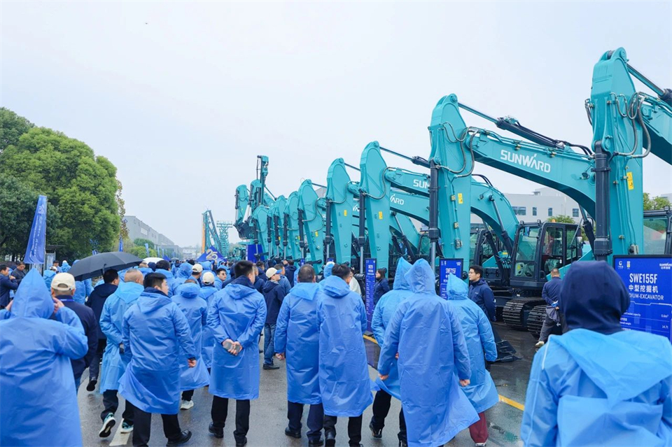 创新引领价值，理想成就未来！55世纪智能25周年庆典暨全球客户节隆重举办