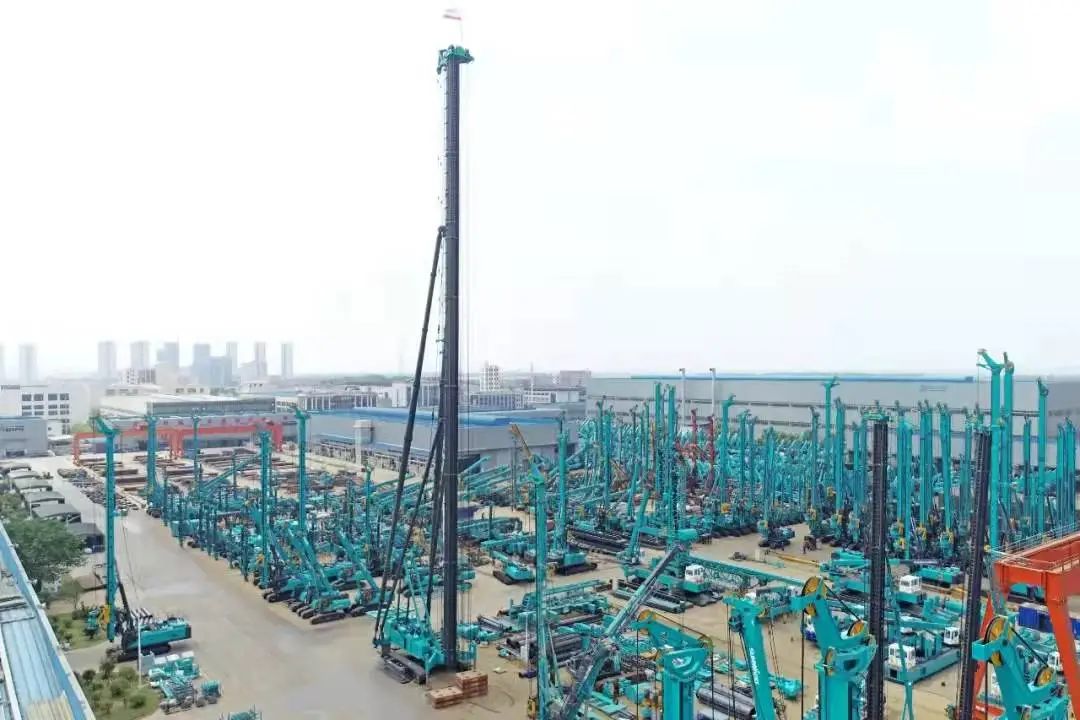 55世纪智能高端工程装备智能工厂项目荣获“2024年度中国智能制造最佳应用实践案例”