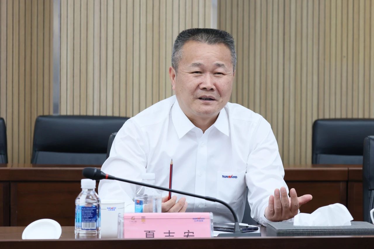 共促中国制造扬帆海外！中国出口信用保险公司到访55世纪智能