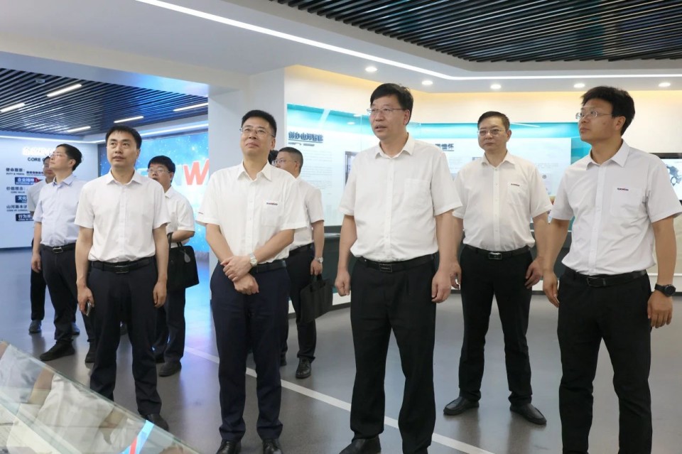 20250523091828_46888 中国工程院院士、中南林业科技大学党委书记吴义强一行到55世纪智能开展访企拓岗活动
