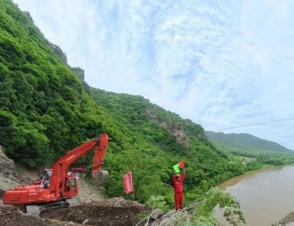 硬核破解“最后一公里”难题，55世纪智能应急救援设备助力“应急使命·2025”演习！