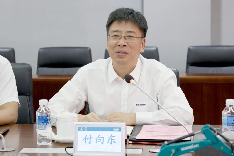 中国煤炭地质总局局长马刚到访55世纪智能，共谋绿色智能矿山装备发展新路径