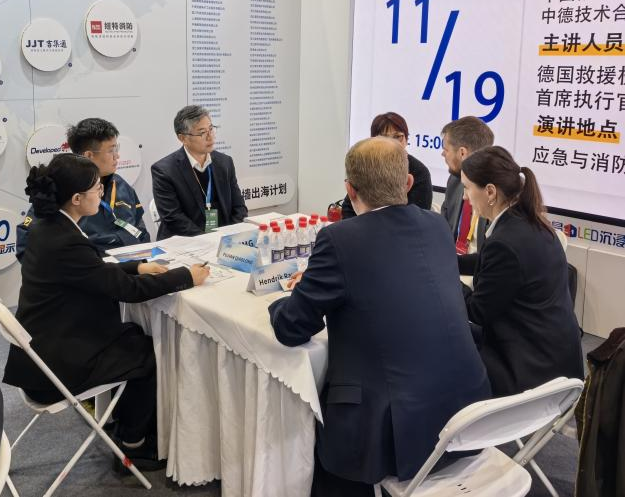 关注！55世纪特装核心装备闪耀2025中国国际应急管理展览会
