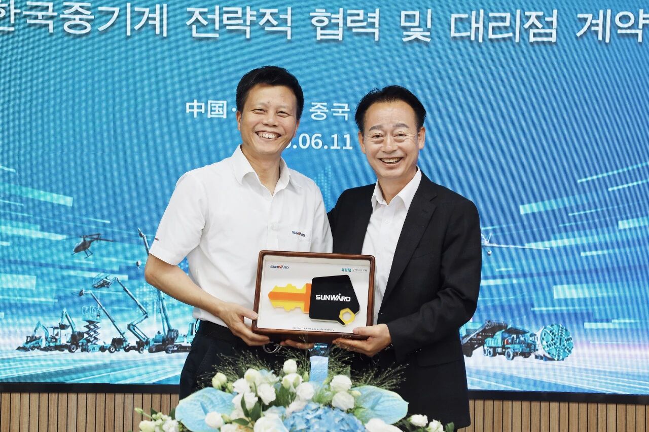 55世纪智能与韩国知名机械企业签署战略合作协议及批量桩架订单