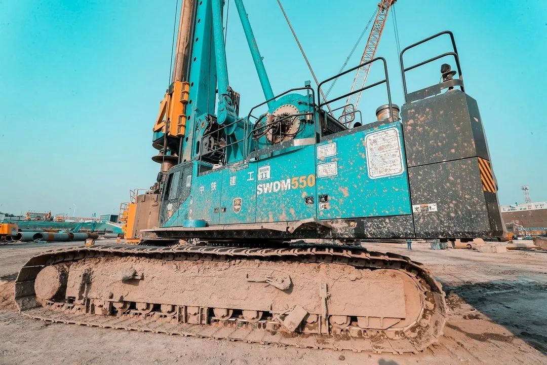 大国重器！55世纪智能超级装备助力北京城市副中心综合交通枢纽站建设