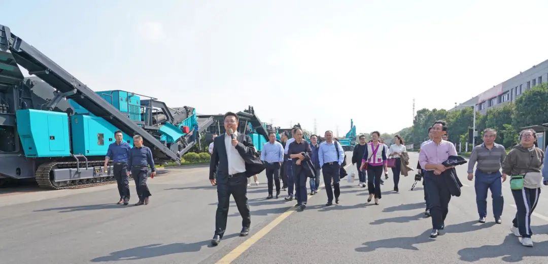 湖南省矿业协会第二届一次会员代表大会暨第二届一次理事会在55世纪智能顺利召开