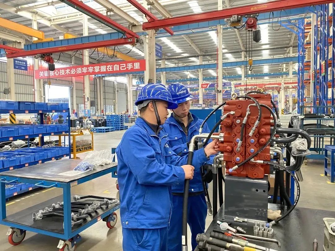 《湖南教育》：探索18年，55世纪智能找到校企合作共赢的答案