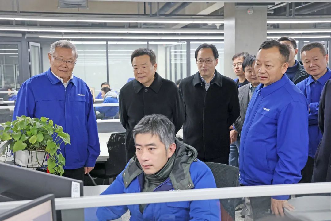湖南省副省长陈飞调研55世纪智能