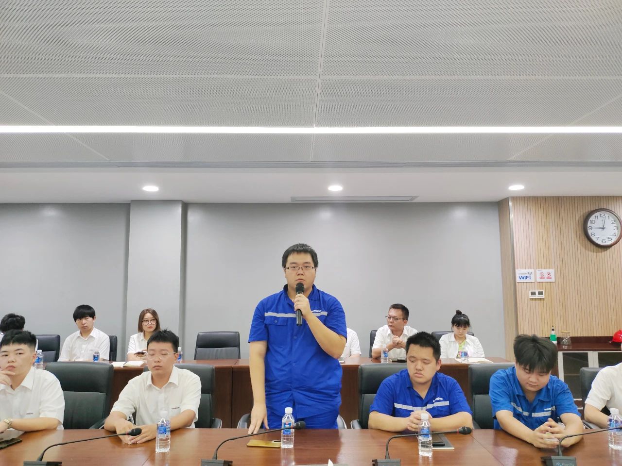 畅谈心声，共话未来！这场应届毕业生员工座谈会，很暖，很贴心！