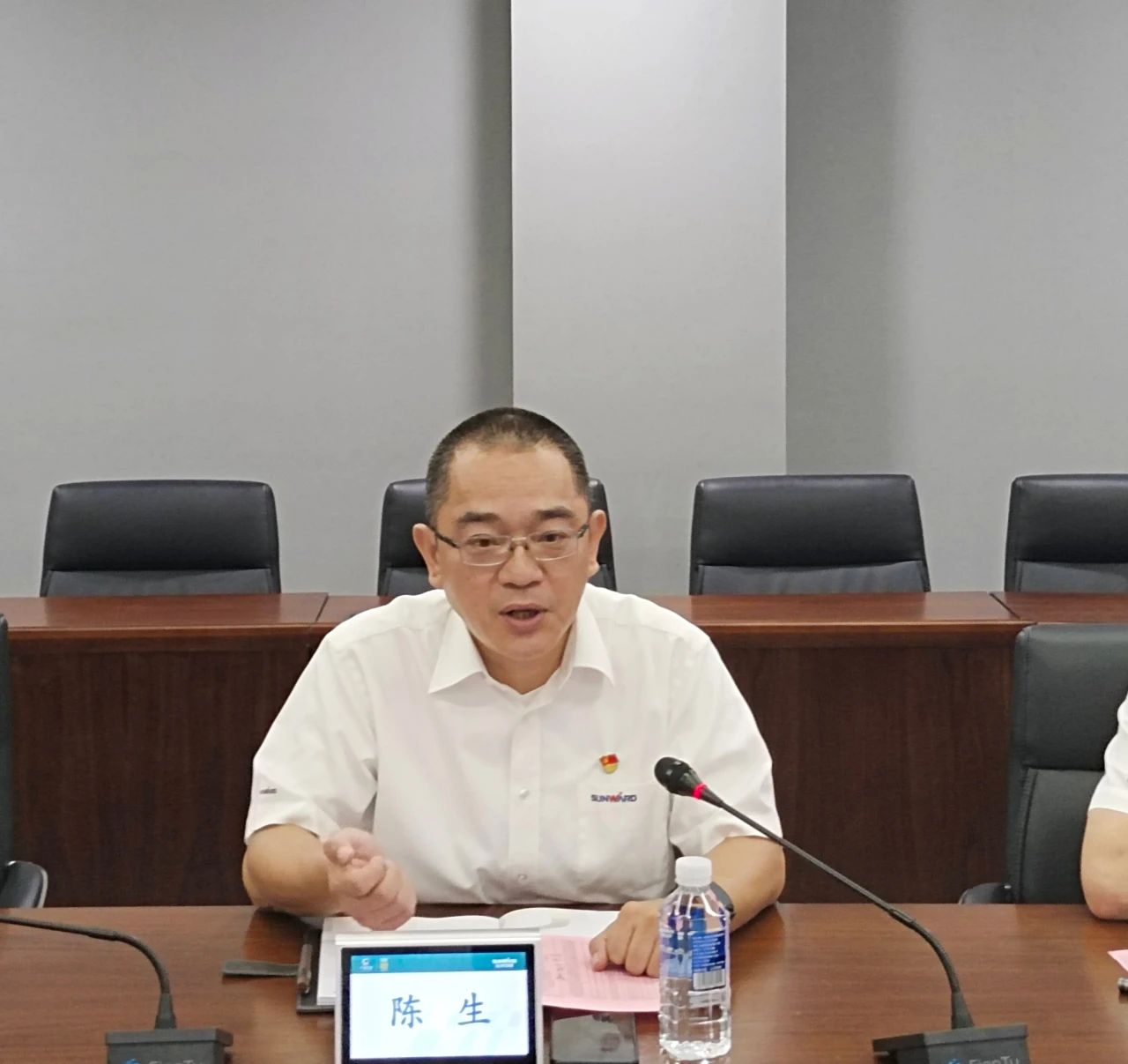 畅谈心声，共话未来！这场应届毕业生员工座谈会，很暖，很贴心！