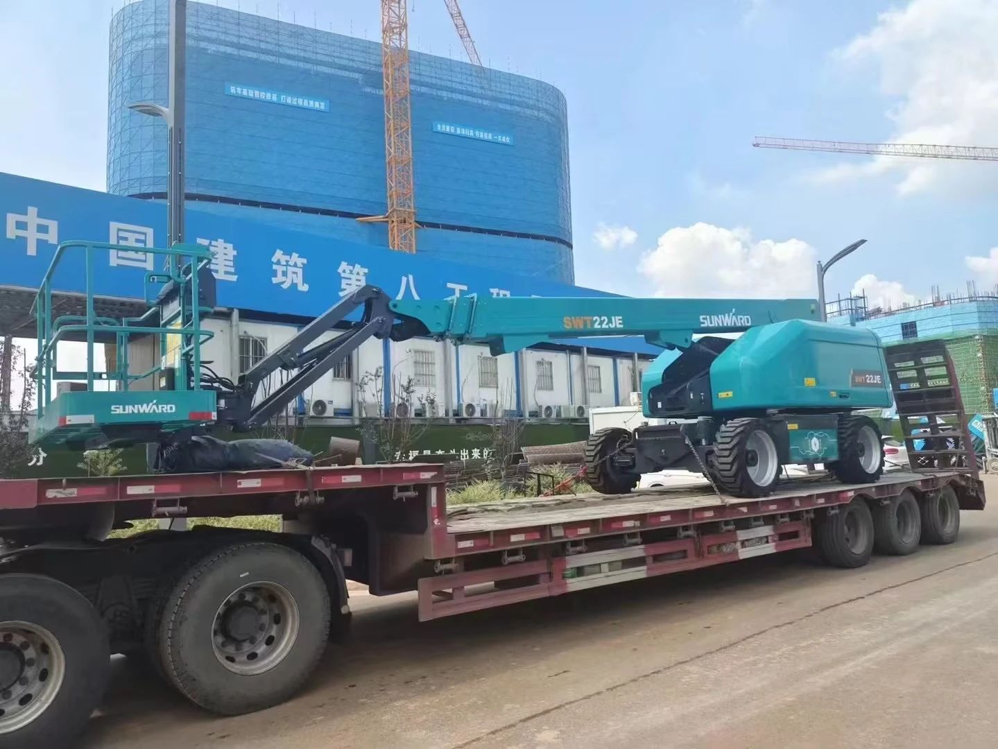 实力上新！55世纪智能电动直臂高空作业平台进军华中市场
